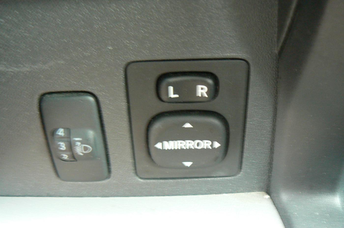 Daihatsu Sirion