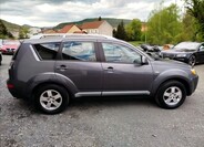 Mitsubishi Outlander 6