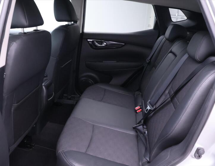 Nissan Qashqai 14