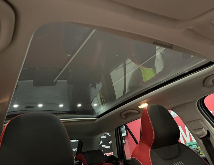 Škoda Fabia 12