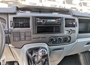 Ford Transit 9