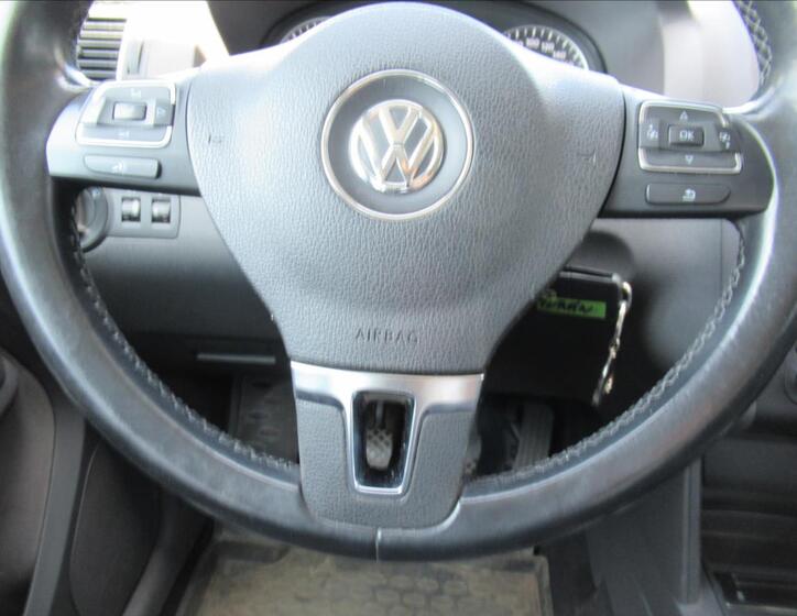 Volkswagen Touran 12