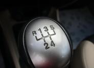 KIA Rio 25