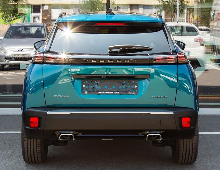 Peugeot 2008 6