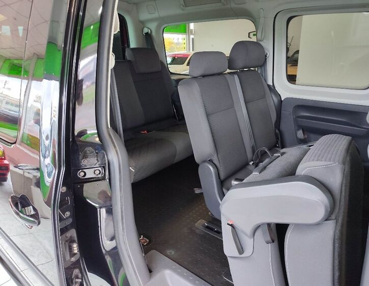 Volkswagen Caddy 13