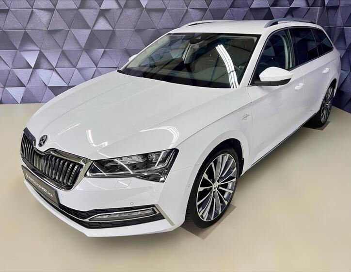 Škoda Superb 1