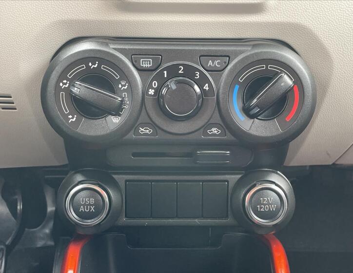 Suzuki Ignis 18
