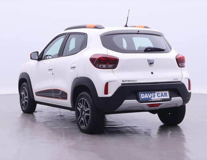 Dacia Spring 5