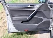 Volkswagen Golf 10