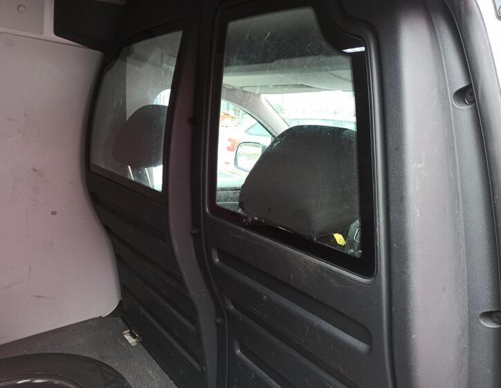 Volkswagen Caddy 16