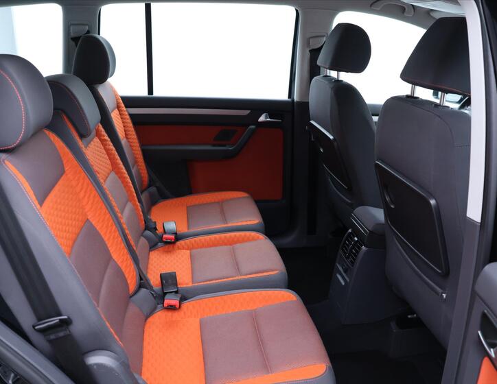 Volkswagen Touran 15