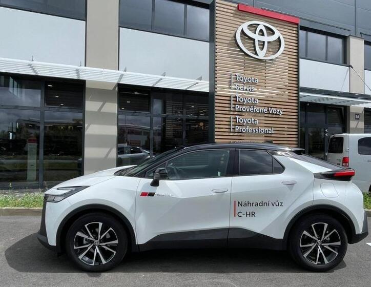 Toyota C-HR 5