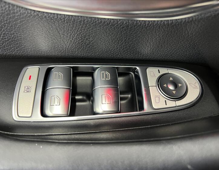 Mercedes-Benz CLS 27