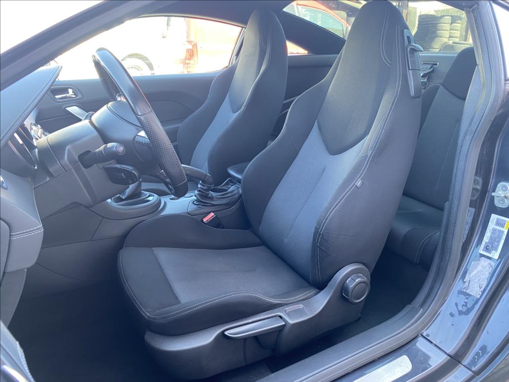 Peugeot RCZ