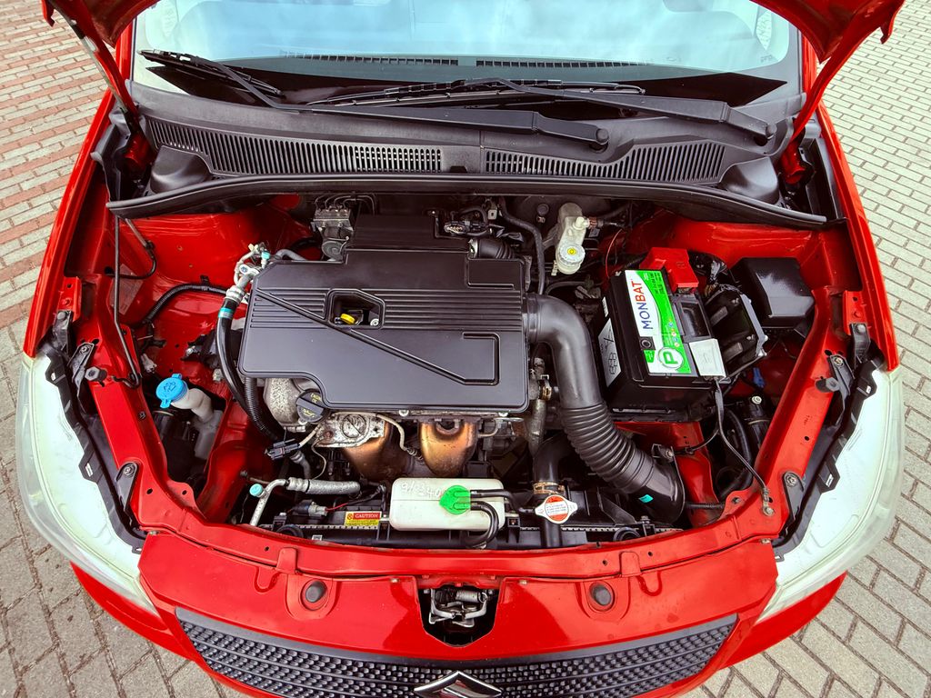 Suzuki SX4