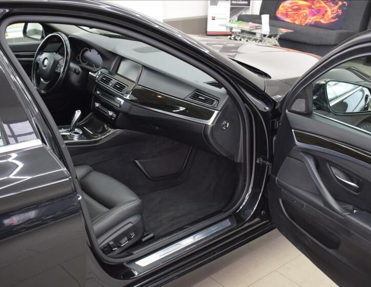BMW Řada 5 15