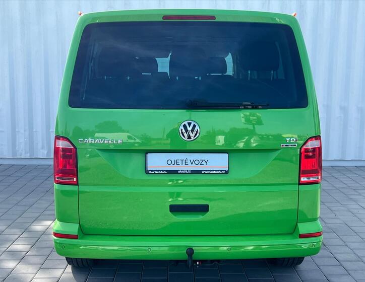 Volkswagen Caravelle 5