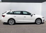 Škoda Octavia 10