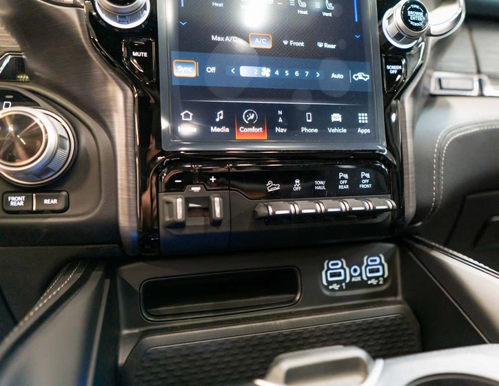Dodge RAM 24