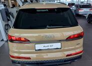 Audi Q7 6