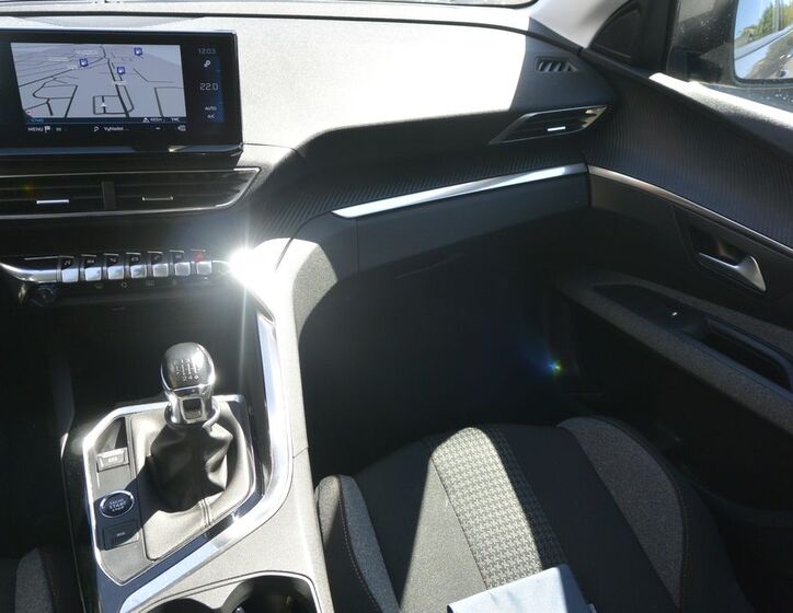 Peugeot 3008 13