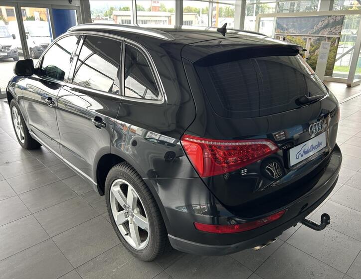 Audi Q5 4