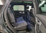 Audi Q7 16
