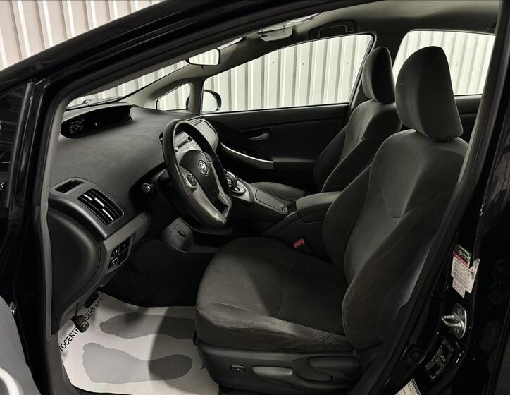 Toyota Prius 22