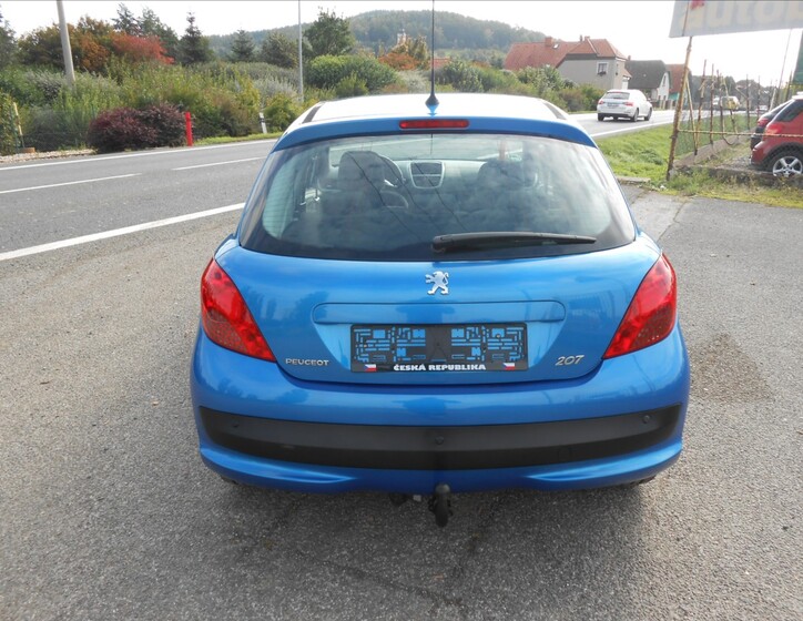 Peugeot 207 6