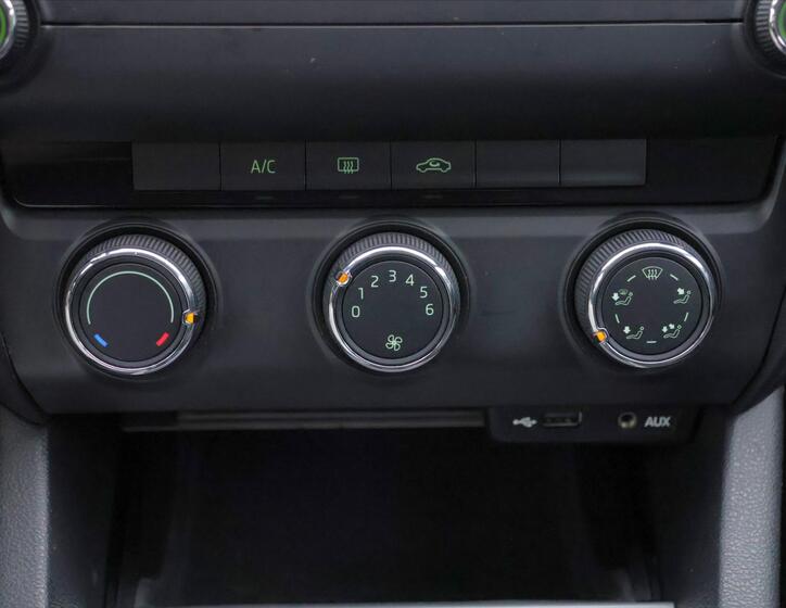 Škoda Octavia 21