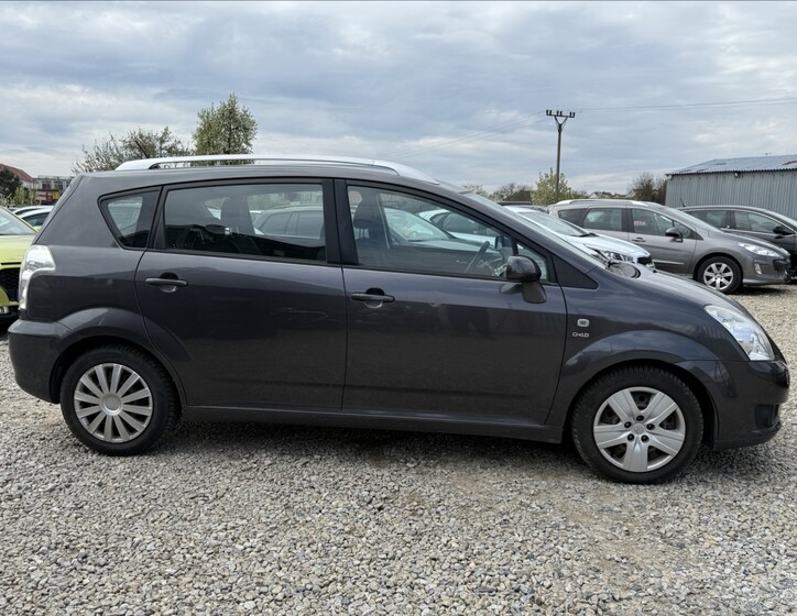 Toyota Corolla 4