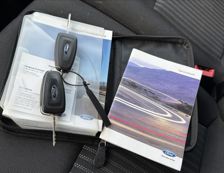 Ford Transit 18