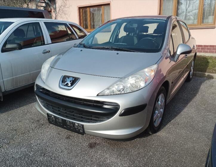 Peugeot 207 1