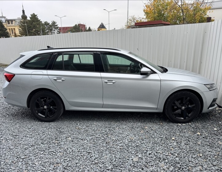 Škoda Octavia 15