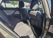 Toyota Avensis 10