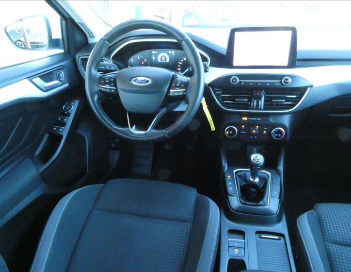 Ford Focus 26
