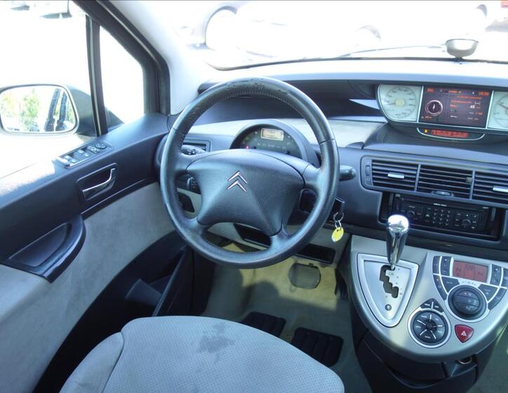Citroën C8 26