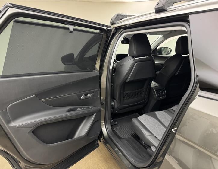 Peugeot 5008 35
