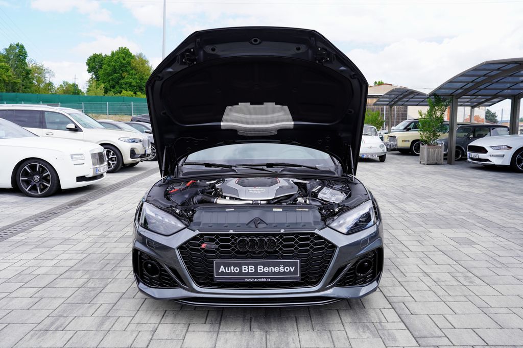 Audi RS5