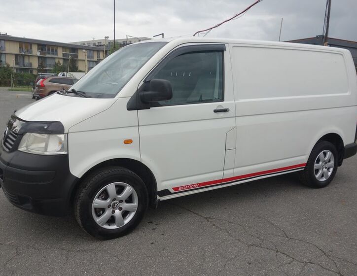Volkswagen Transporter 2