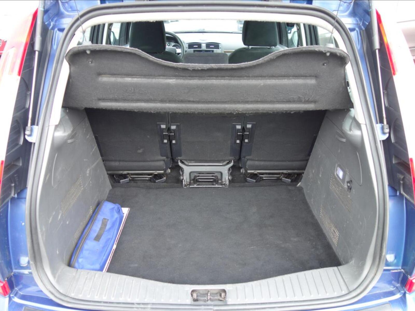 Ford C-MAX 15