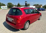 Peugeot 308 4