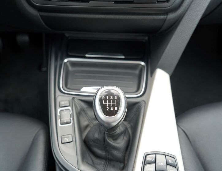 BMW Řada 4 40