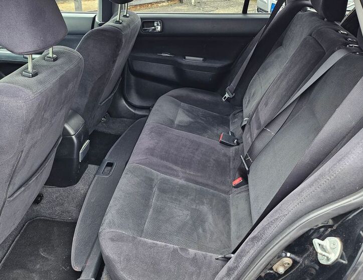 Mitsubishi Lancer 8