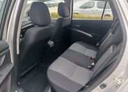 Suzuki S-Cross 11