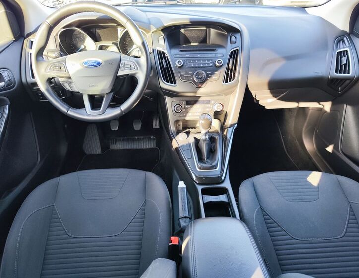 Ford Focus 12