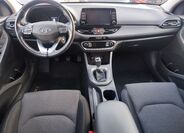 Hyundai i30 13