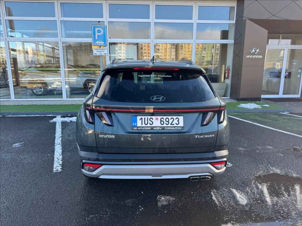 Hyundai Tucson 4