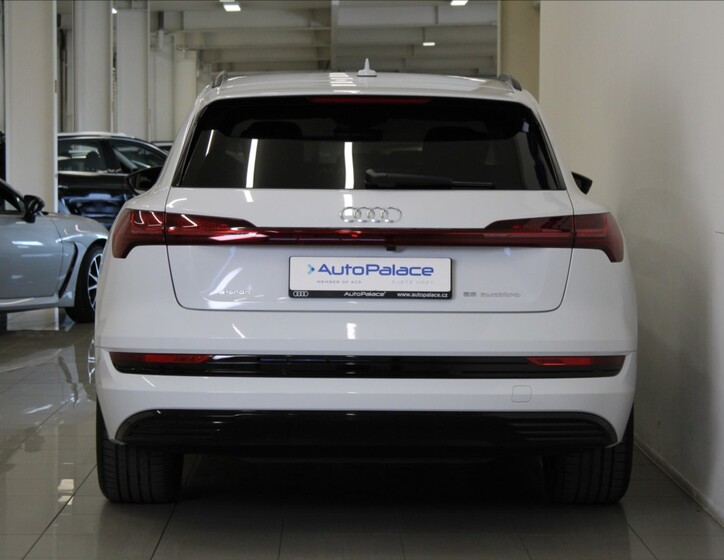 Audi e-tron 4
