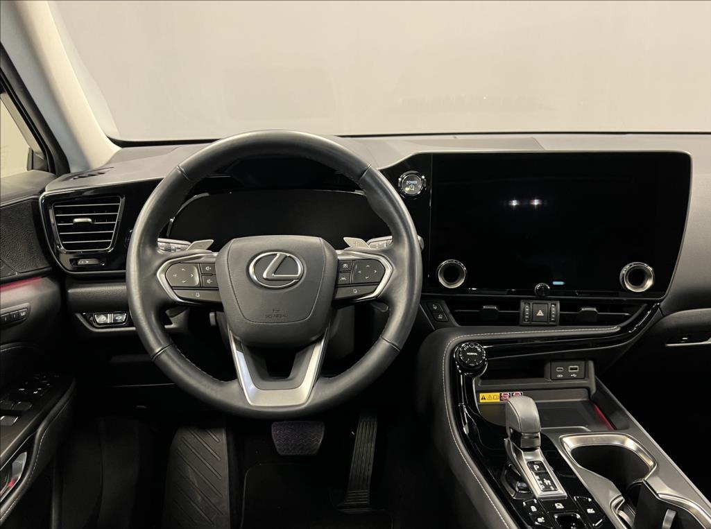 Lexus NX 350h